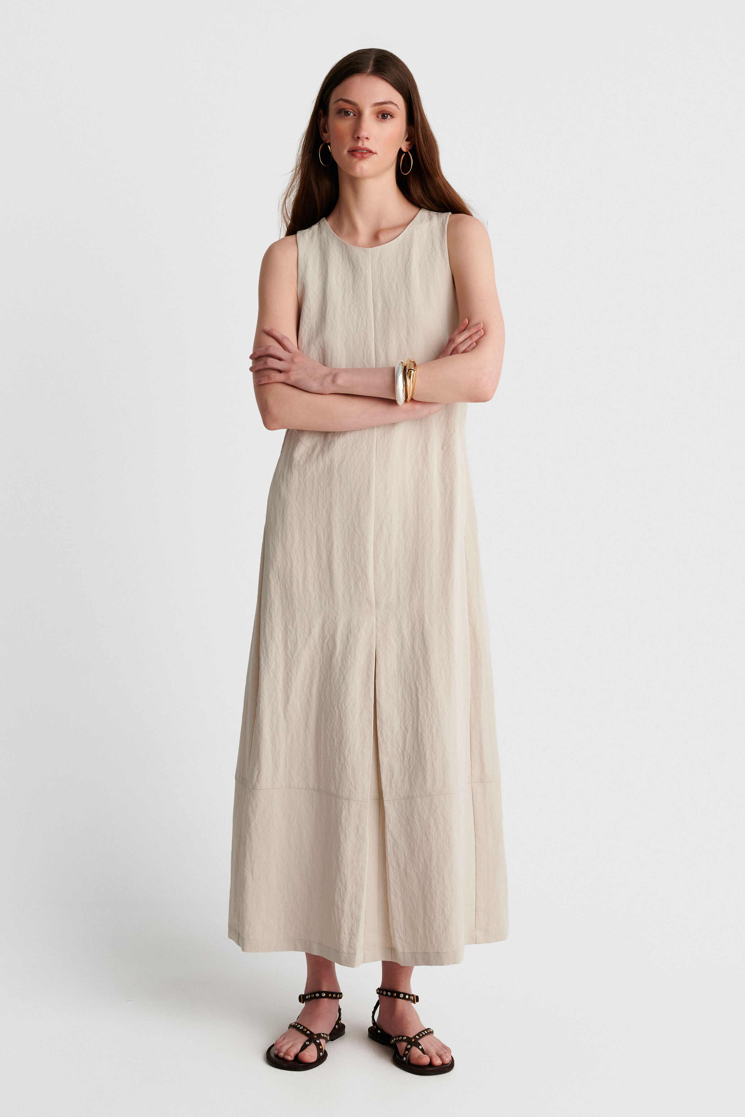 Sleeveless maxi dress with pockets - Beige