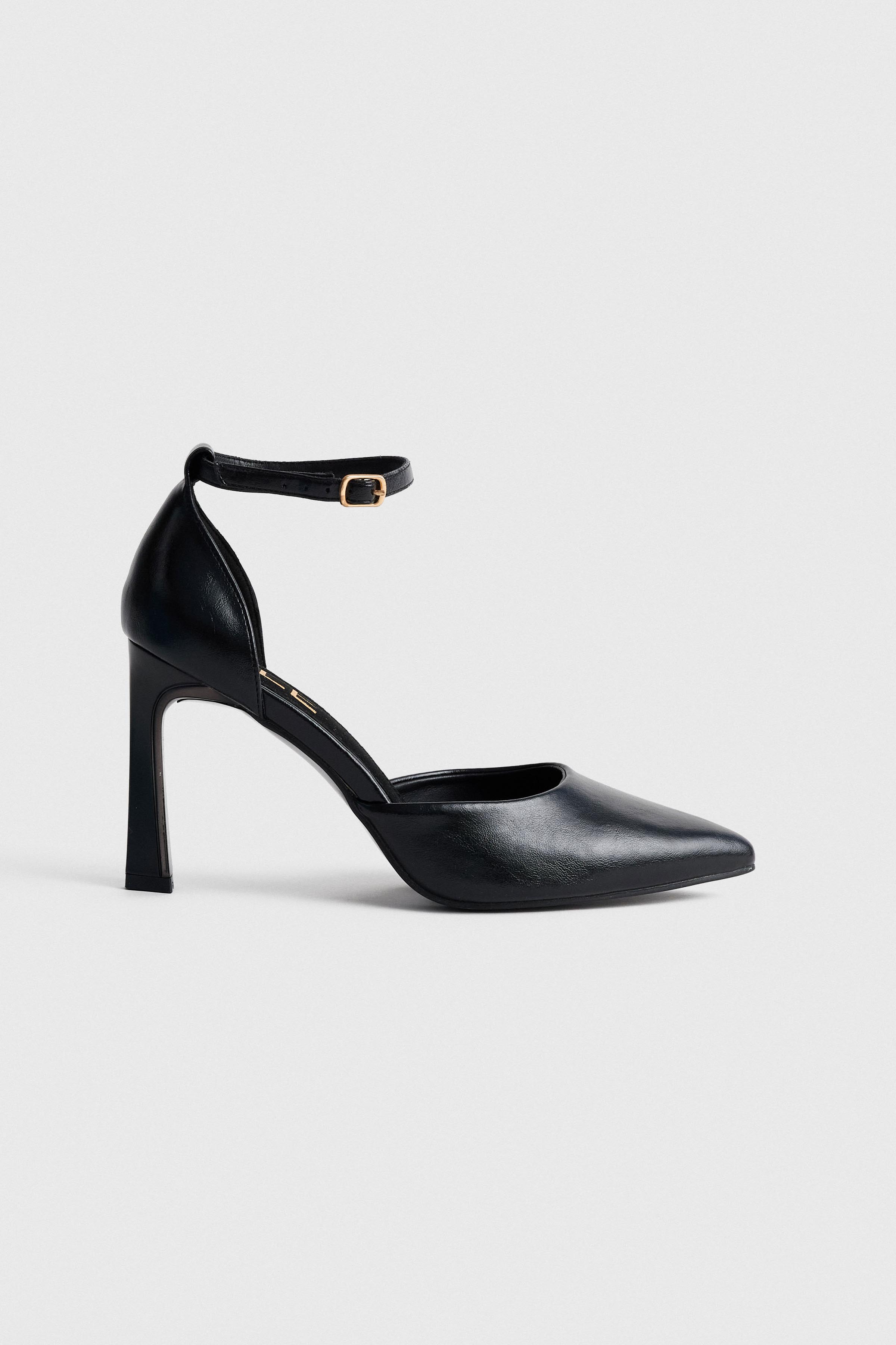 Pointed-toe pumps with a block heel - Black
