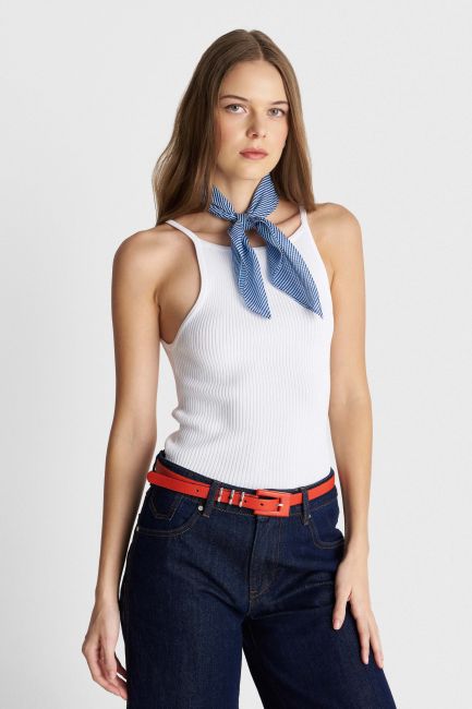 Knitted sleeveless blouse - White