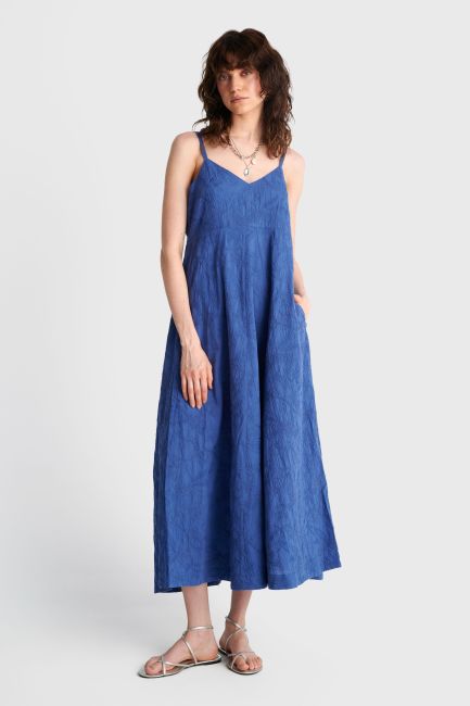 Maxi dress with textured fabric - Blue