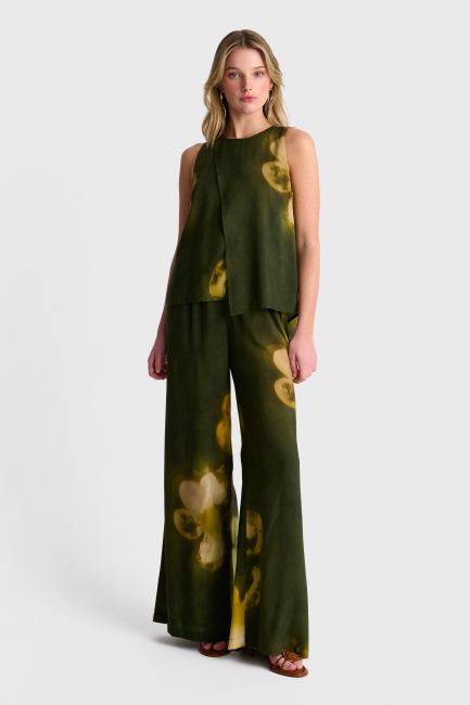 Asymmetric floral top - Green