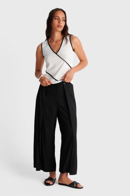 Two tone ribbed top - White
