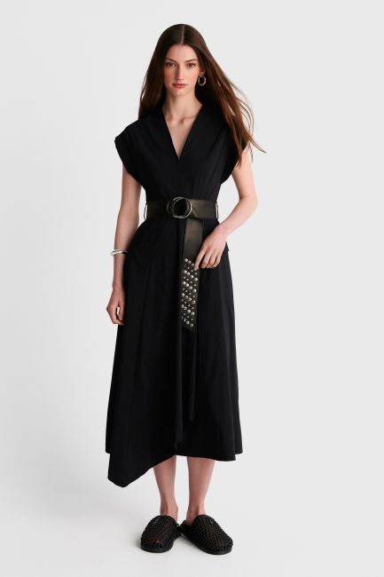 Maxi dress with belt and decorative pockets - Black