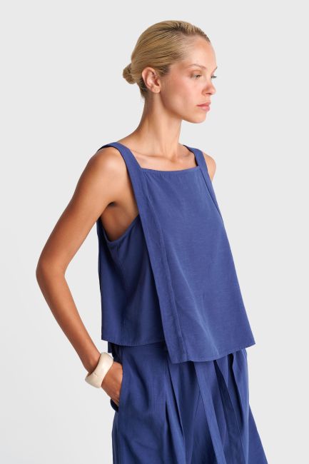 Sleeveless top with linen effect - Blue