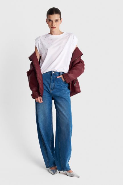 Sleeveless blouse with rhinestones - White