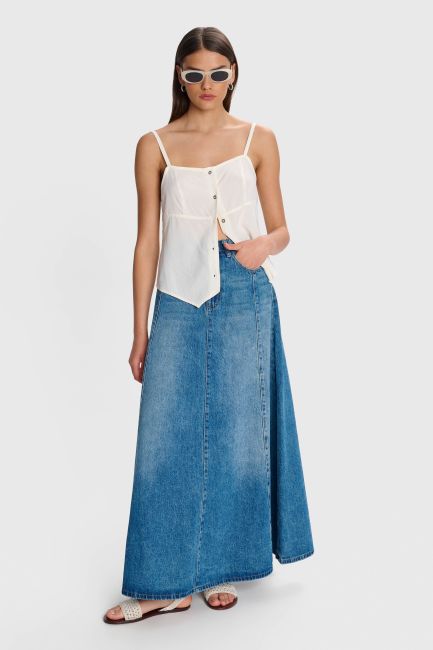 Buttoned sleeveless top - White