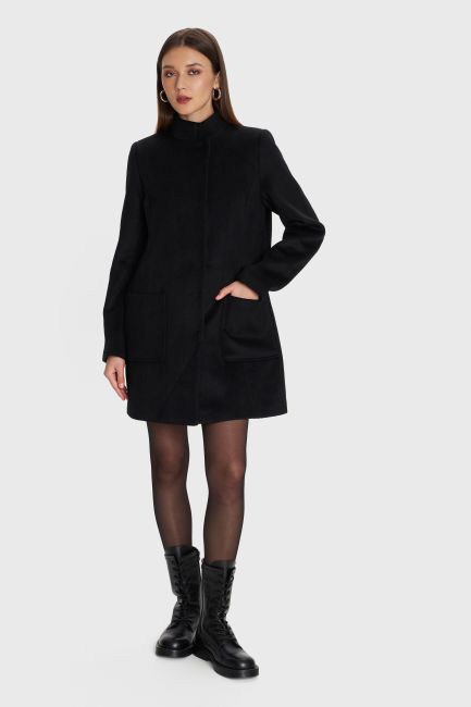 Front-pocket half coat - Black
