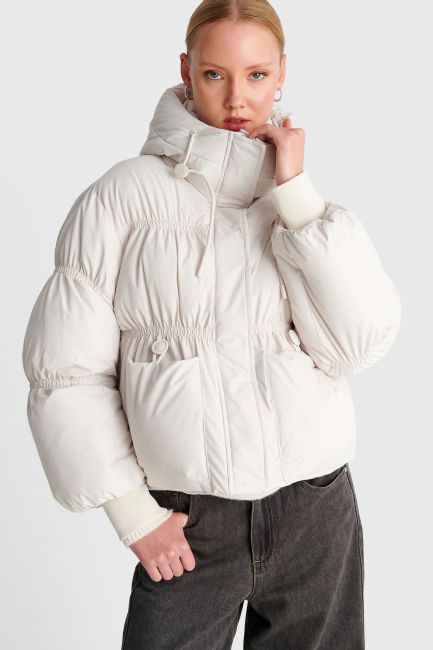 Cropped puffer jacket with hood - White
